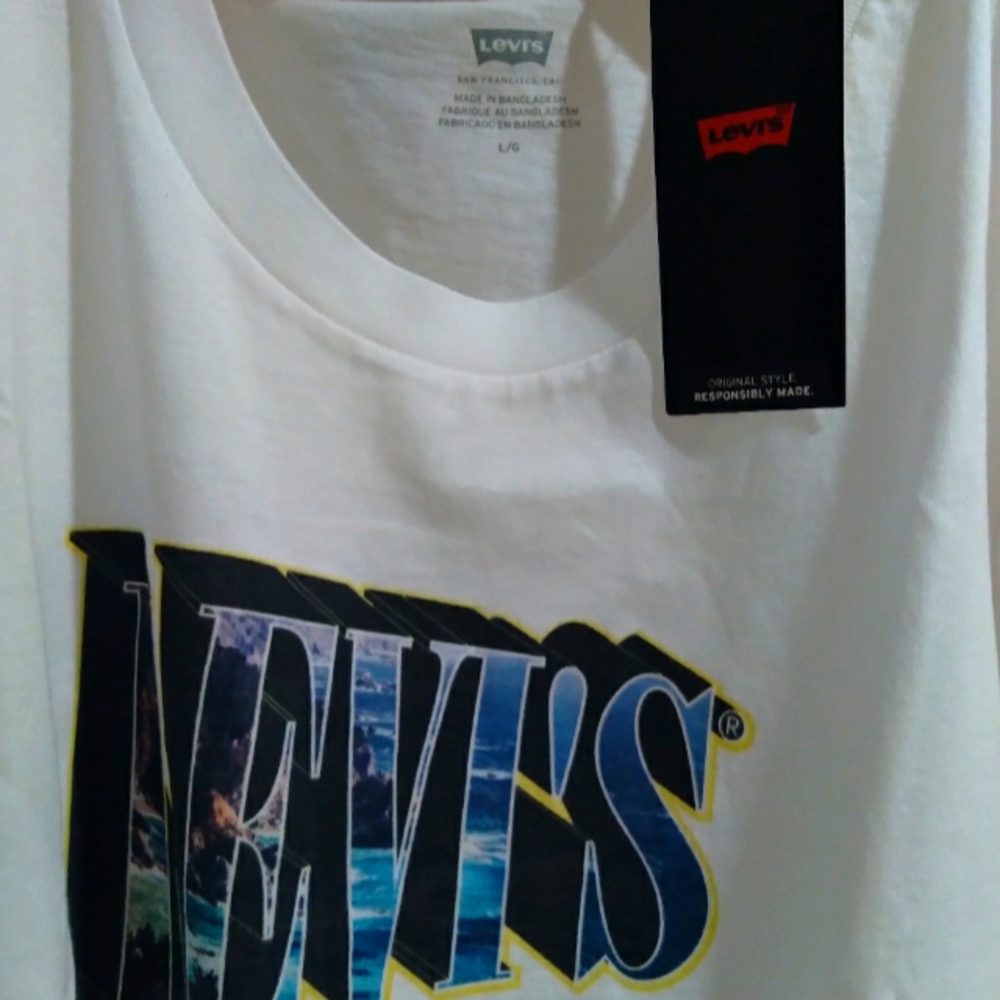 Short sleeve white Tee | Levi's logo NWT Large - Picture 3 of 6